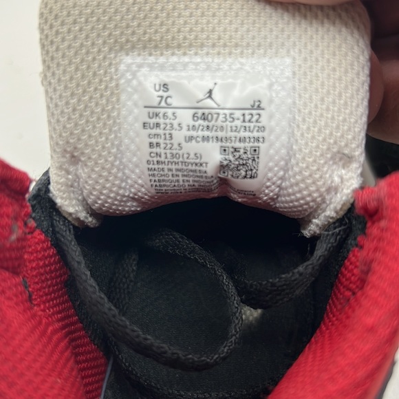 Converse Toddler Jordan Mid-Tops - Picture 9 of 9